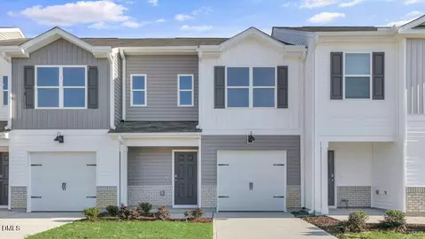 43 Bee Garden Ct, Angier, NC 27501