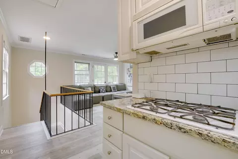 Kitchen - 4125 Farrington Rd, Durham, NC 27707 photo 3 of 5