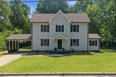 1108 Hawthorne Ln, Burlington, NC 27215