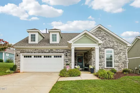 1221 Prospect Dr, Mebane, NC 27302