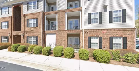 2621 Oldgate Dr #103, Raleigh, NC 27604