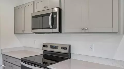 Kitchen - 78 Richmond Run, Stem, NC 27581 photo 4 of 6