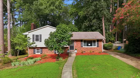 3629 Allendale Dr, Raleigh, NC 27604