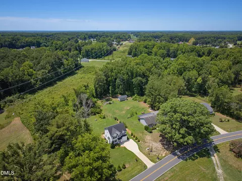 View/Area - 582 Roberts Rd, Willow Spring, NC 27592 photo 2 of 9