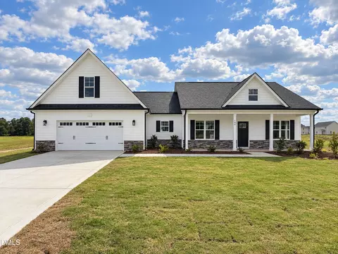 140 Margot Manor Drive Apt Dr #(80), Benson, NC 27504