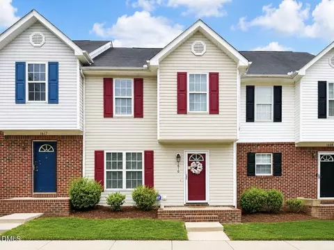 1610 Briarmont Ct, Raleigh, NC 27610