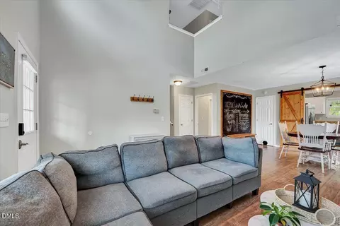 Entry Way - 4 Cayman Ct, Durham, NC 27703 photo 1 of 1
