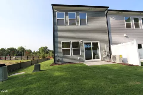 Exterior - 5018 Silver Brook Road Rd, Durham, NC 27703 photo 2 of 2