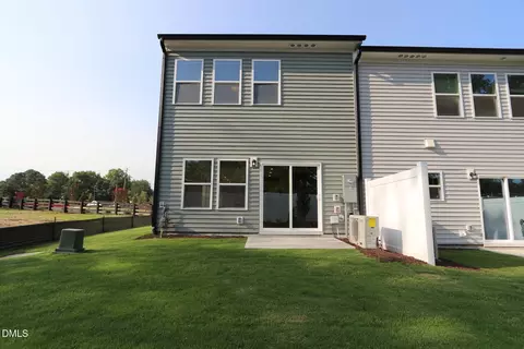 Exterior - 5018 Silver Brook Road Rd, Durham, NC 27703 photo 1 of 2