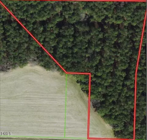 992 Crocker Rd, Smithfield, NC 27577