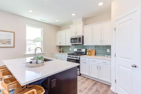 Kitchen - 54 Baird Cove Ln, Angier, NC 27501 photo 2 of 5