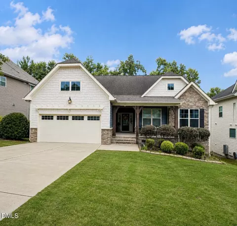 39 Breton Dr, Clayton, NC 27527