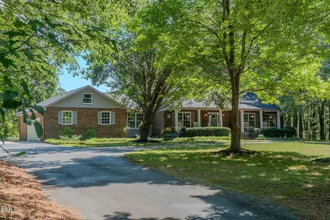 5301 Sky Lane Dr, Durham, NC 27704