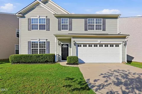 112 Jasper Point Dr, Holly Springs, NC 27540