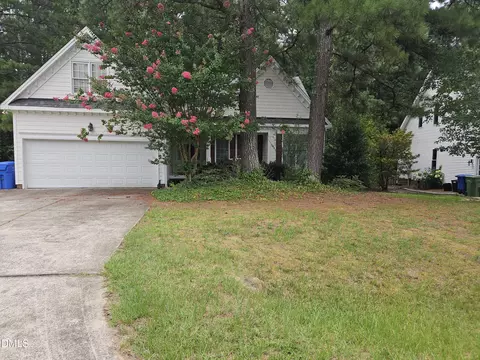 1107 Secotan Pl, Fuquay Varina, NC 27526