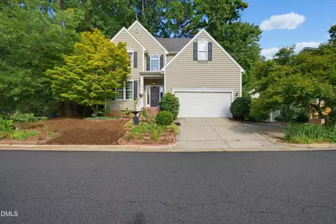 8901 Castleton Ln, Raleigh, NC 27615