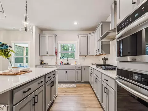 Kitchen - 2229 Bonnie St, Willow Spring, NC 27592 photo 4 of 5
