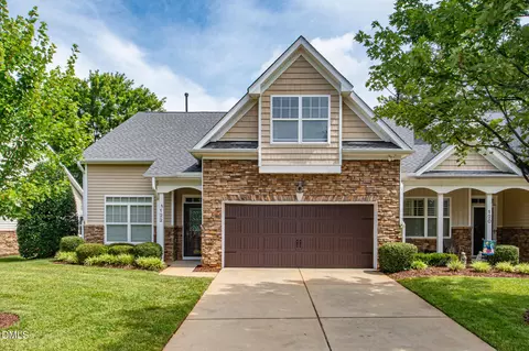 122 Star Flower Ct, Apex, NC 27539