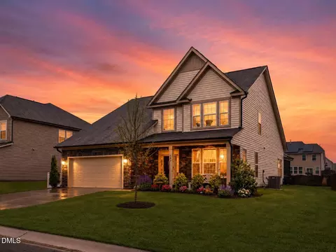 405 Hickory Run Ln, Youngsville, NC 27596