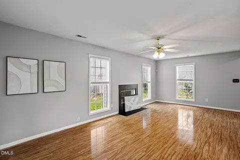 Living - 6 Sugar Maple Ct, Durham, NC 27703 photo 2 of 4