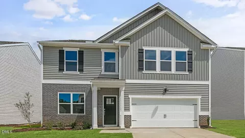 81 Tiger Eye Dr, Clayton, NC 27520