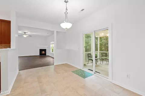 Dining - 817 Edgeware Way, Wake Forest, NC 27587 photo 5 of 7