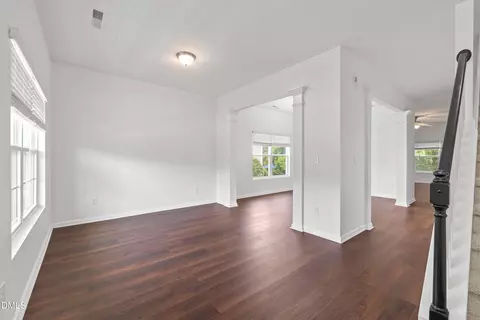 Entry Way - 817 Edgeware Way, Wake Forest, NC 27587 photo 3 of 6