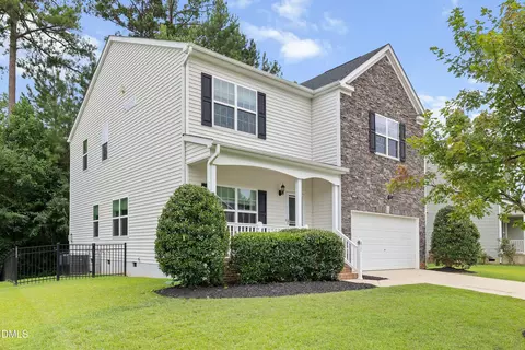Exterior - 817 Edgeware Way, Wake Forest, NC 27587 photo 9 of 11
