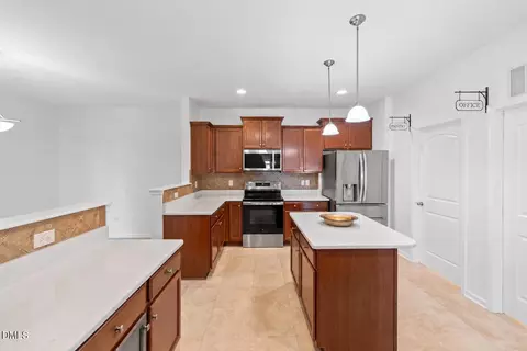 Kitchen - 817 Edgeware Way, Wake Forest, NC 27587 photo 3 of 6