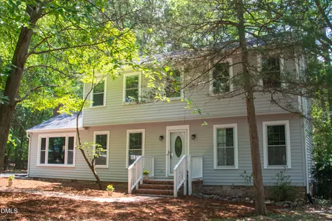 110 Country Rd, Chapel Hill, NC 27514