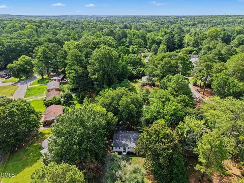 View/Area - 705 Brigham Rd, Raleigh, NC 27610 photo 1 of 4