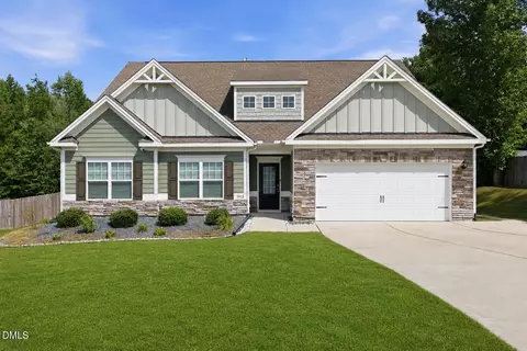 3912 Mendenhall Dr, Zebulon, NC 27597
