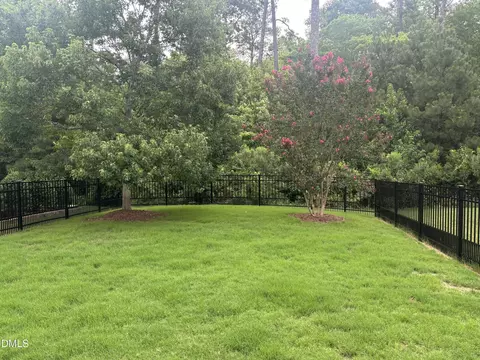 549 Tomkins Loop, Cary, NC 27519 photo 4