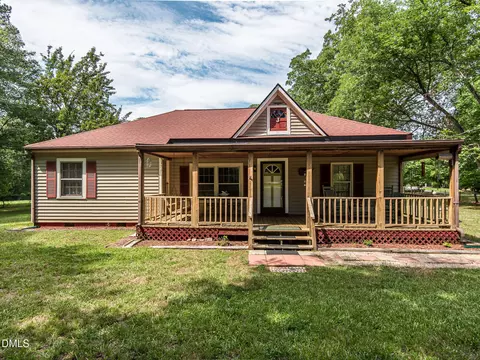 5317 Pine Dr, Raleigh, NC 27606