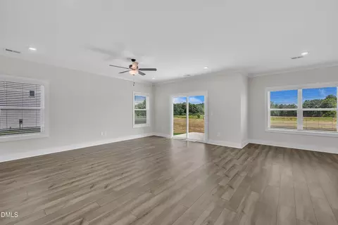 Living - 256 Custer Dr, Mebane, NC 27302 photo 2 of 3