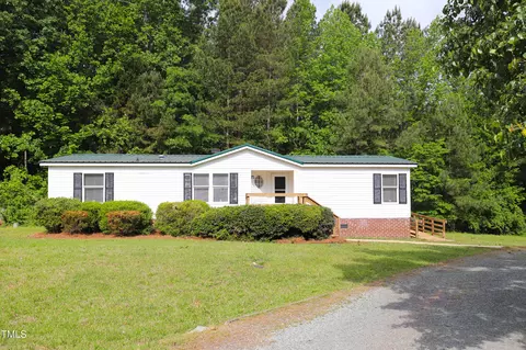 1201 Red Sunset Pl, Siler City, NC 27344