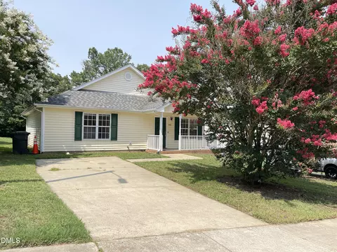 816 Elkhart Dr, Raleigh, NC 27610