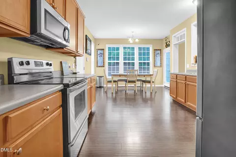 669 Hay River St, Garner, NC 27529 photo 2