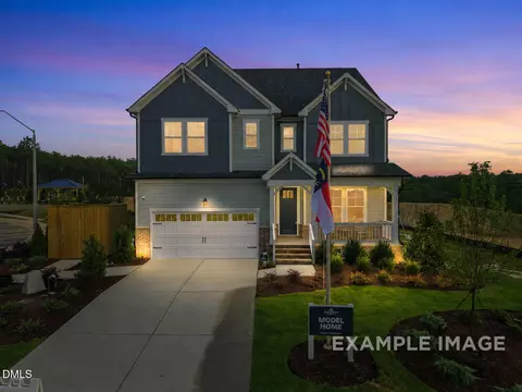 563 Whinfield Pl, Aberdeen, NC 28315