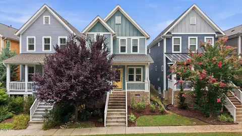 47 Hawk Point Rd, Chapel Hill, NC 27516