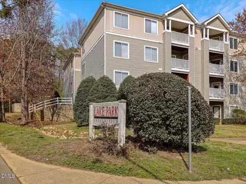 1231 University Ct #304, Raleigh, NC 27606
