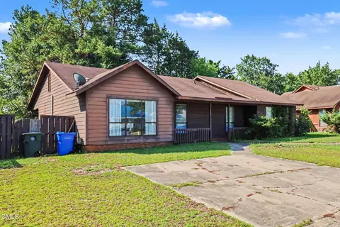 645 Mosswood, Fayetteville, NC 28311