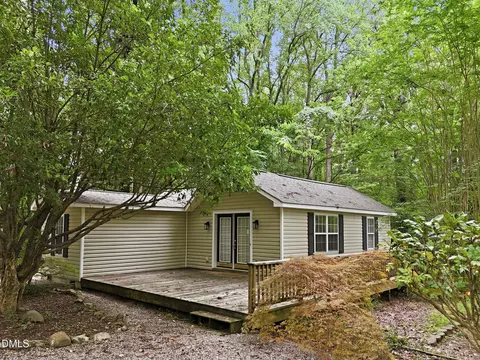 120 Carolina Ave, Oxford, NC 27565