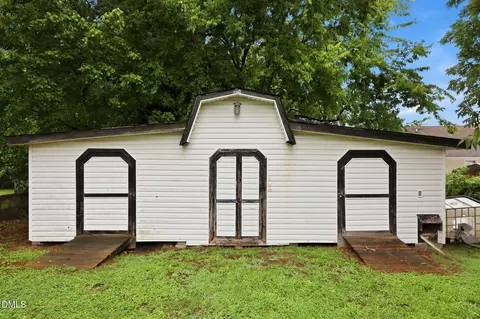 Exterior - 402 S 13th St, Erwin, NC 28339 photo 9 of 9