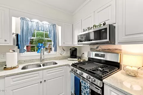Kitchen - 7 Willow Oak St, Elon, NC 27244 photo 1 of 3