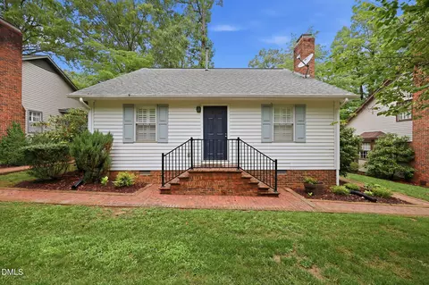 7 Willow Oak St, Elon, NC 27244