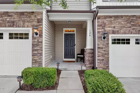 Exterior - 124 Token House Rd, Durham, NC 27703 photo 2 of 5
