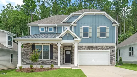 5013 Dezola St, Apex, NC 27539