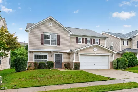 224 Ashdale Dr, Fuquay Varina, NC 27526