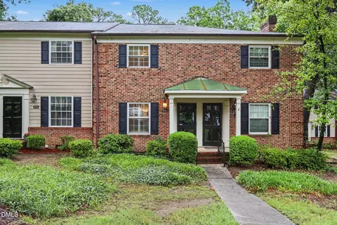 3732 Yorktown Pl, Raleigh, NC 27609